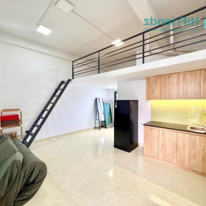 Duplex ở được 4 Người - Gần Cầu Nguyễn Văn Cừ - Thuận Tiện Di Chuyển Qua Q1 Q5 Q10
