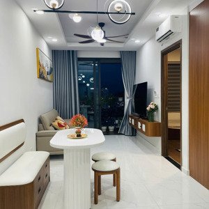 bán căn 63m cc saigon evenue có sẳn nội thất giá bán 2ty750 có thương lượng lh 