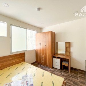 Studio Cửa Sổ, Full Nội Thất, Cách Y Dược Chỉ 3 Phút đi Bộ