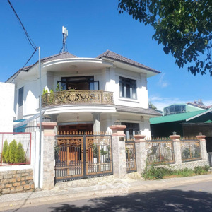 Bán Biệt Thự đẹp Tại Yersin, 23 Tỷ, 263m2, 4pn, Pháp Lý đầy đủ