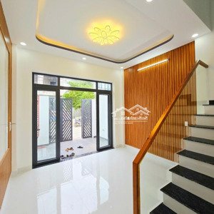 Chính Chủ Cần Bán Nhà 3 Tầng - 52m2 - Long Phước - đường ôtô - Dân Cư đông đúc - Giá Thương Lượng