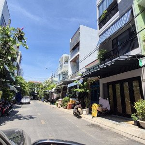 chế lan viên - lô đất 240m² ngay sát biển mỹ khê. vị trí khai thác du lịch