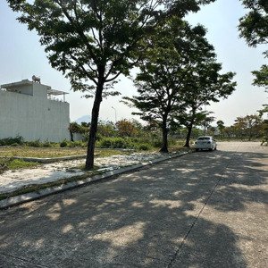 Lô Góc Dt Khủng 250m2, Golden Hills Mặt Tiền Ngang đẹp 10m, Chỉ 7.5 Tỷ Liên Chiểu.
