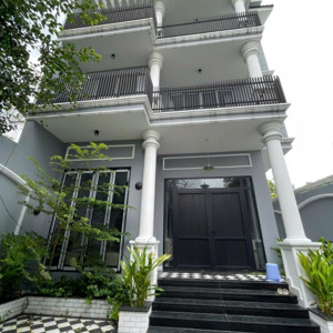 Biệt Thự View Sông đặng Thuỳ Trâm, 15x30m, Trệt, 3 Lầu, Full Nội Thất Cao Cấp, Thang Máy