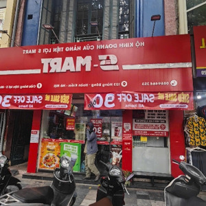 siêu phẩm cho thuê mặt phố chùa láng - diện tích khủng 190m2 - mặt tiền 4.5m - vị trí độc tôn