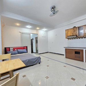 Cho Thuê Căn 2 Phòng Ngủ, Bếp, Lê Văn Sỹ, Full Nội Thất, 7tr5