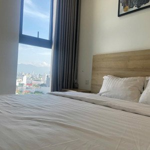Bán Căn Hộ 1pn View Phố Scenia Bay. Giá 2.1 Tỉ. Lh 