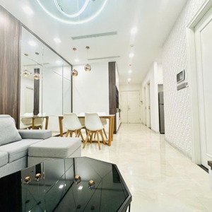 Cho Thuê Căn Hộ 2pn, 2wc, 24 Triệu, 70m2 Tại Vinhomes Golden River Ba Son, Q1, Hcm