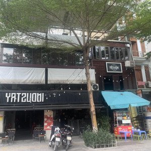 cho thuê mặt phố nguyễn đình chiểu, dt 70m2, 4 tầng, mặt tiền 12m, có thang máy, thông sàn