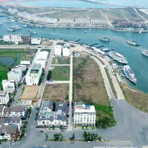 cần bán nhà tuần châu căn liền kề mặt cảng view vịnh tuyệt đẹp chỉ 7,x tỉ bao phí