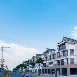 Bán Shophouse Mặt Tiền 4 Lầu Ngay Cổng Vào Dự án Vingroup đường 3/2 Hậu Nghĩa đức Hòa