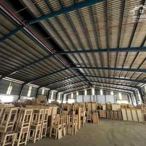 Cho Thuê Xưởng Hóc Môn. Gần An Sương Giá: 220tr, đất: 5000m, Xưởng: 3000m Pccc Container