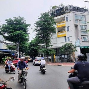 Cho Thuê Nhà Nhà Góc 2 Mặt Tiền đường Số 3 Khu Kim Sơm Phường Tân Phong Q.7