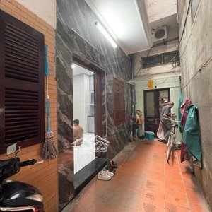 trung tâm hai bà trưng - nhà xây mới - ngõ thông phố trần khát chân dt 27m, 4t, mt4m, giá 6 tỷ