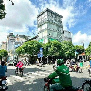hàng hot, bán gấp nhà 2 mặt tiền đường thành thái quận 10, hdt: 110 triệu/tháng , gí 39.5 tỷ