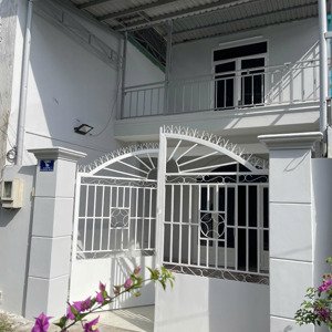 Bán Nhà Riêng Tại đường Nguyễn Văn Tăng, P. Long Thạnh Mỹ, Q.9, Tp.hcm, Giá Siêu Hời 5,5 Tỷ, 90,9m2