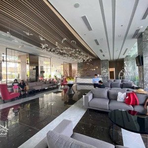 Chính Chủ đã Có Sổ Chuyên 1-2 Phòng Ngủ Lan Anh Dqua 5sao View Biển - Trung Tâm Thành Phố