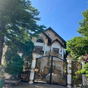 Villa Thảo điền - Mt đường 61 - Hđt: 80tr/tháng - 415m2 - Giá Tốt Chỉ: 145tr/m2
