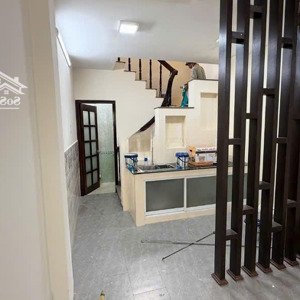 Bán Nhà Mặt Phố Tại Nguyễn Thái Bình, 10,8 Tỷ, 30,6m2, Giá Siêu Hời Chỉ Với