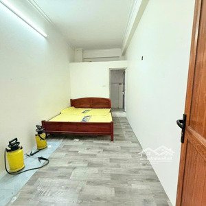 Hot! Ccmn Cầu Giấy - Lô Góc 6 Tầng - 24p 104m - 25.5 Tỷ (cg253014)