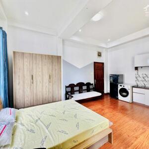 Cho Thuê Căn Hộ Quận 10_40m2_Máy Giặt Riêng_Ban Công_Gần Tòa Viettel