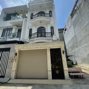 Nhà Mới Xây Q2 - Cách đường Lê Văn Thịnh 300m - 5.5x16m Bề Thế - New đẹp - Sổ Hồng Riêng Chính Chủ