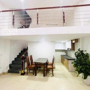 Giá Rẻ Nhất Quận Long Biên- Chủ Cần Bán Nhanh Chuyển Về Quê Sinh Sống- Tặng Khách Tài Chính Nhỏ.