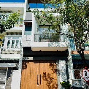 bán nhà đẹp hiện đại mặt tiền nguyễn thị minh khai gần biển bãi sau vt giá 12 tỷ tl