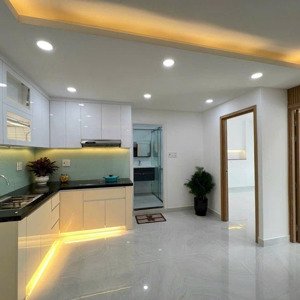 Bán Căn Hộ Miếu Nổi 18 Tầng Bảo Vệ 24/24 , Thang Máy Có Camera , Thẻ Từ Chỉ Nhỉnh 3.x Tỷ