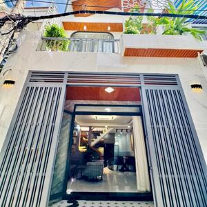 Bán Nhà Phố Đẹp Đường Huỳnh Văn Bánh, Phường 17, Quận Phú Nhuận, Hồ Chí Minh
