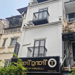 Hót!!! Cho Thuê Nhà Mặt Phố Xuân La - 40m²/sàn X 5tầng, Mt 7m ở Vị Trí Trung Tâm Quận Tây Hồ