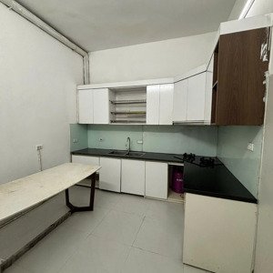 chính chủ cho thuê nr lê trọng tấn, thanh xuân 120m, 4 tầng nhà mới oto vào nhà làm vp, ở giá 23tr