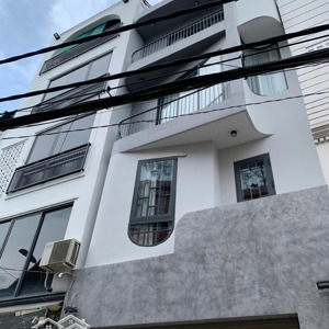 Bán Nhà Mt đường Số 32 Khu Bình Phú Quận 6. Dt: 5 X 18.5 - 4 Tầng. Hướng Nam - Giá 13 Tỷ Còn Tl