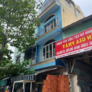 Cho Thuê Nhà Quyên Căn 147 Nguyễn Hữu Cảnh K/c 1t 3l Giá Thuê 20 Triệu/tháng đối Diện Vinhomes