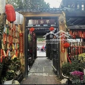Cho Thuê Mặt Bằng Kinh Doanh Siêu Hót Tại Phố Hàng điếu 50m X 3 Tầng + Tum Mặt Tiền 4m