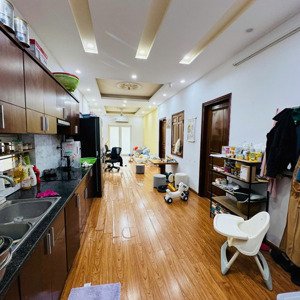 cho thuê tầng 3 tại 483 nguyễn khang, 2n1k hoặc 3n1k 100m2 có thang máy, ô tô tránh nhau
