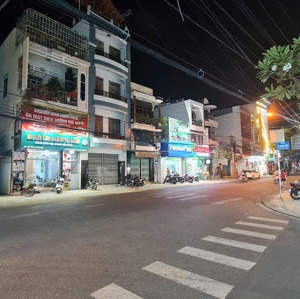 Cho Thuê Nhà 3 Tầng Mặt Tiền Trần Khánh Dư Ngay Gần Cao Bá Quát Trung Tâm Phố Nha Trang