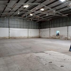 Cho Thuê/bán Nhà Biệt Thự + Kho 845m2 Ngã Tư Ga Quận 12