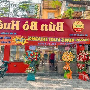 Cho Thuê Nhà Mặt Phố Tô Hiệu To, Cầu Giấy. Diện Tích : 65m X 2 Tầng, Mặt Tiền : 4.5m, Giá : 45tr/th