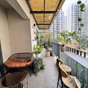 Bán Tất Cả Các Căn Hộ Vip Có Sân Vườn Tại Akari City Mặt Tiền 77 Võ Văn Kiệt ,đã Có Sổ Vay Bank 80%