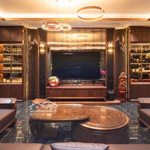bán nhà mặt phố trần hưng đạo, hoàn kiếm. dt sổ 52m2 x 5t, mt 5m. lô góc 2 mặt, vị trí cực đẹp