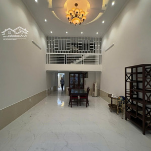 Cho Thuê Nhà Mặt Tiền Trần Quang Khải Phường Cái Khế Giá 30 Triệu