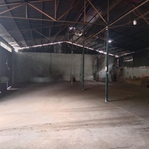 Cho Thuê Kho Xưởng 300 M2 Giá 12 Triệu/ đường An Phú Tây - Hưng Long, Huyện Bình Chánh, Tphcm