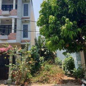 BÁN ĐẤT MẶT TIỀN ĐƯỜNG D4, PHÚ MỸ QUẬN 7, 108M2(5X21.5), GIÁ 11.5 TỶ
