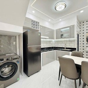 Ngộp Nợ Bán Gấp Căn Nhà Lữ Giá Quận 11 đẹp Mắt Giá Cực Tốt 4tỷ2 Tranh Thủ Nhanh Tay Mua đầu Tư Tốt