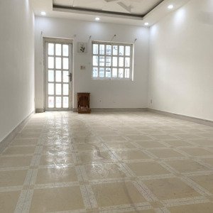 cực hot! nhà trọ mặt tiền 4x30/4 lầu 20tr và 8x10/ 1 lầu 12 tr sát trường học phù hợp ở +mở cty +kd