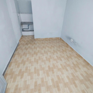 Phòng 2,5 Triệu. đường Số 6 P4 Q8
