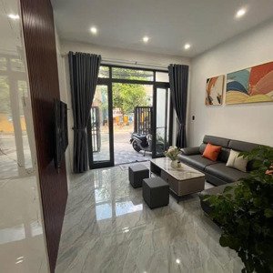 Bán Nhà 3 Tầng, 3 Mê đường 5m5 Nguyễn Xuân Hữu - Cẩm Lệ
