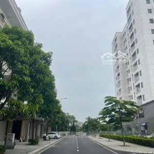 bán nhà liền kề đối diện 3 tòa chung cư kinh doanh cực tốt 