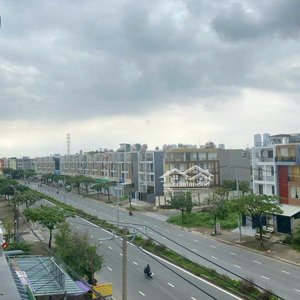 chính chủ bán gấp nhà mặt tiền dt 100m2 đường chánh hưng (đường phạm hùng nối dài)